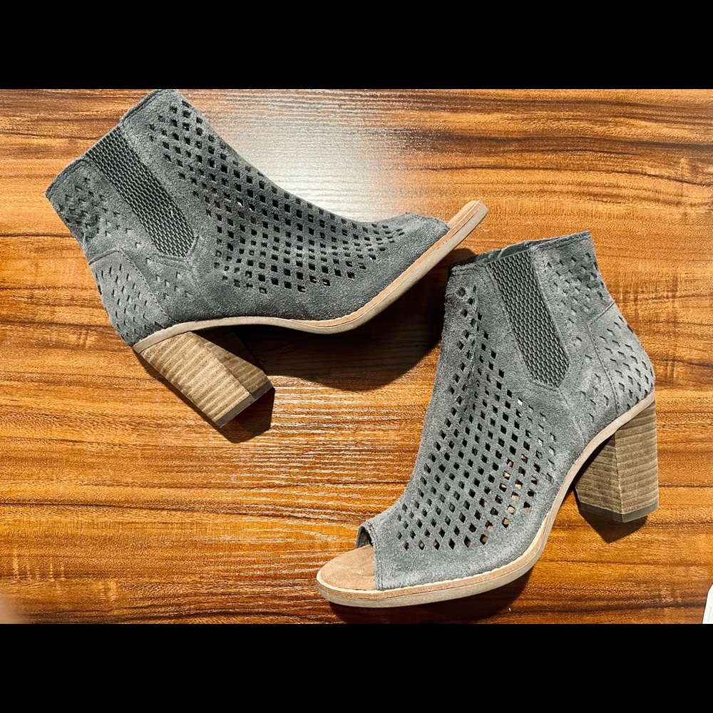 Toms Laser Cut Open Toe Bootie/Heel
